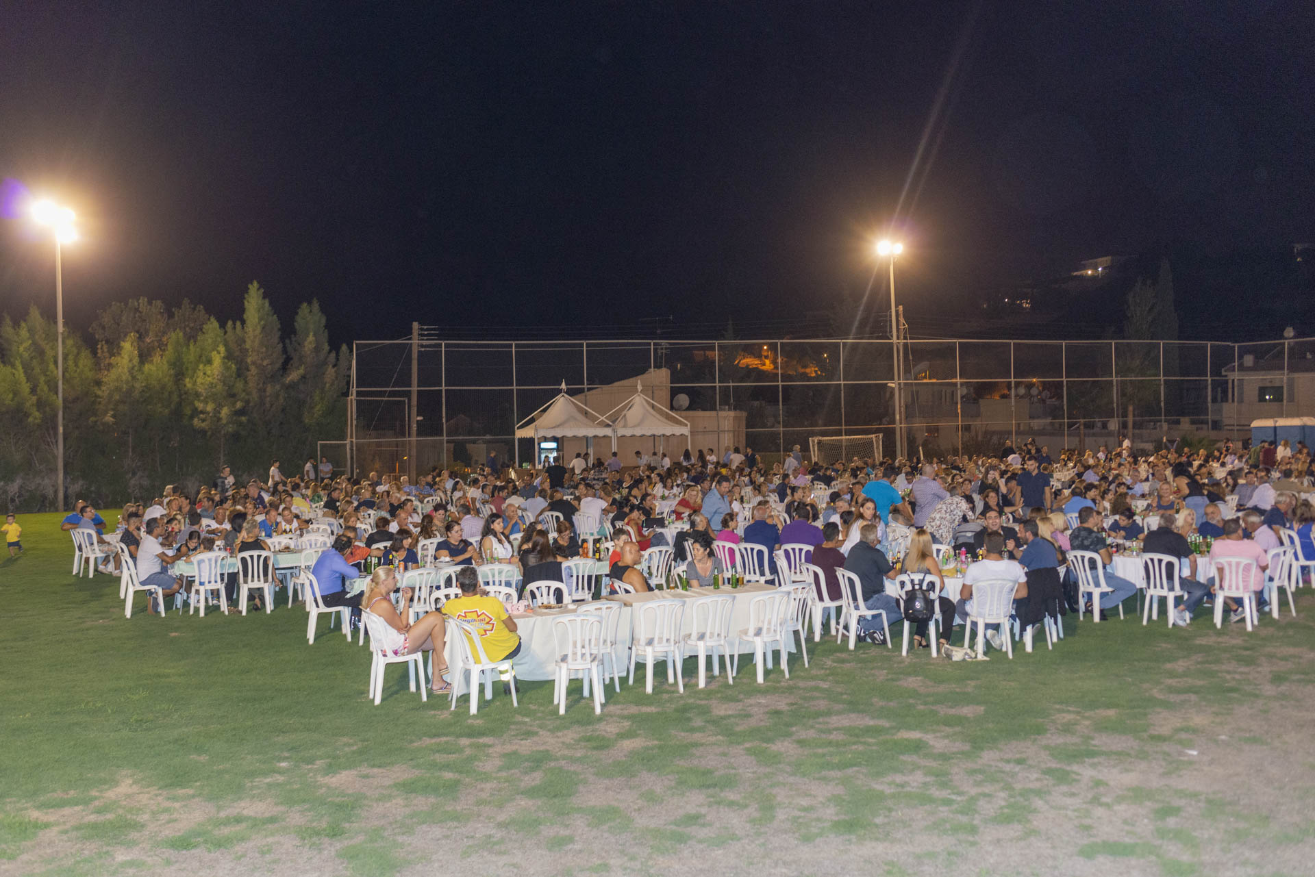 Χοροεσπερίδα - 2018 Με τον Πέτρο Ίβριο και το σχήμα του