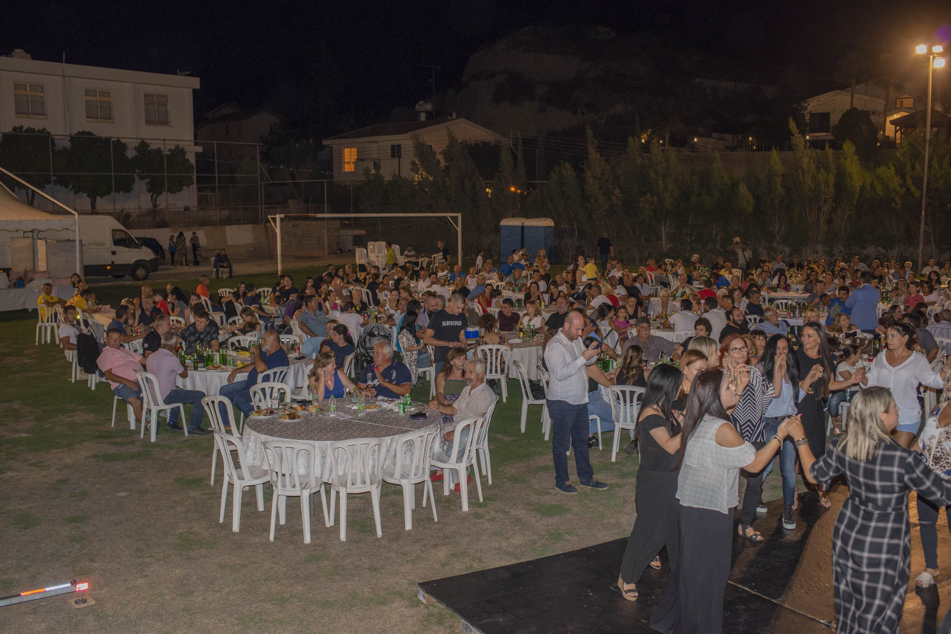 Χοροεσπερίδα - 2018 Με τον Πέτρο Ίβριο και το σχήμα του